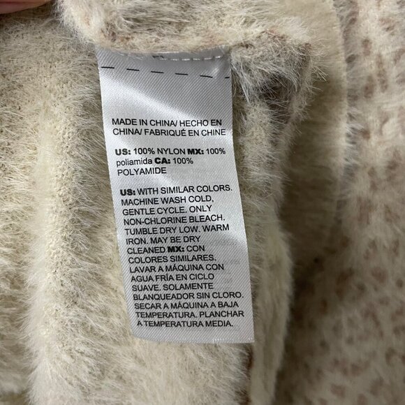 CHICO'S Beige Leopard Animal Mock Neck Sweater Plush Pullover Women’s Size 3 XL - Picture 4 of 7